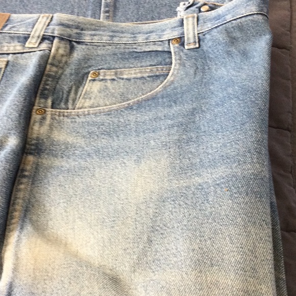 Blue Ridge Clothing Company by Wranglers - Picture 3 of 13